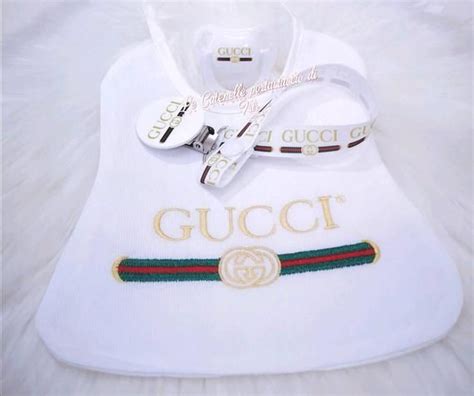 ciuccio della gucci|Gucci int.